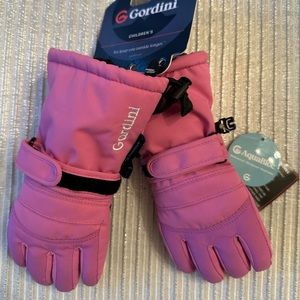 NWT Gordini ski/ snow gloves